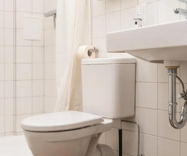 Апартаменти Air 104 *